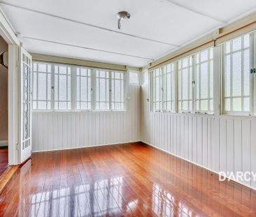 10 PANORAMA ST - Photo 4