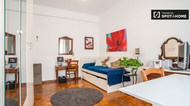 Via Sappada, Rome, Lazio 00135 - Photo 1