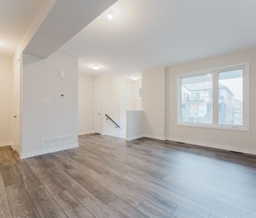 For Lease - 207 Speckled Alder Row, Barrhaven, Ontario - Photo 4