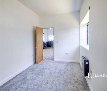 2 bedroom property to rent Victoria Avenue, Southend-on-Sea, Essex, SS2 - Photo 1