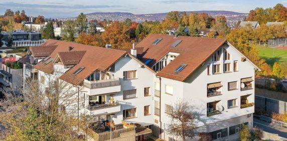 Appartement unique de 3,5 pièces avec balcon - Foto 2