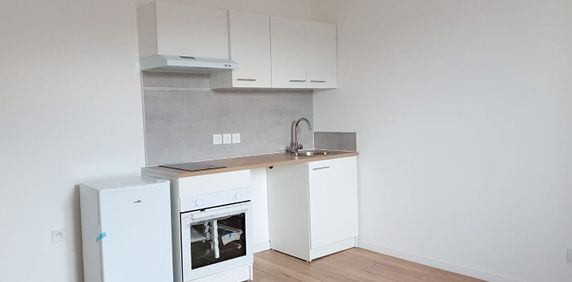 Location Appartement 2 pièces 35m² - Photo 2