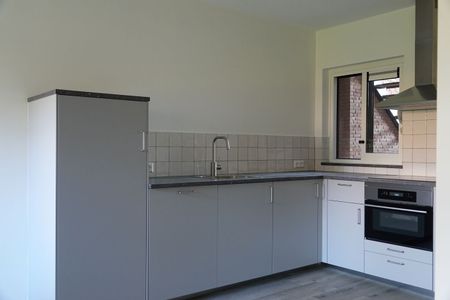 Appartement te huur: Troelstraplein 21 2314 EK Leiden - Photo 2