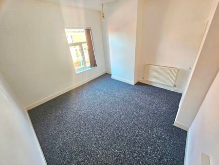 Longford Street, Manchester - Photo 3