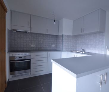 Te huur: Instapklaar appartement met garage centrum Sint-Laureins - Foto 3