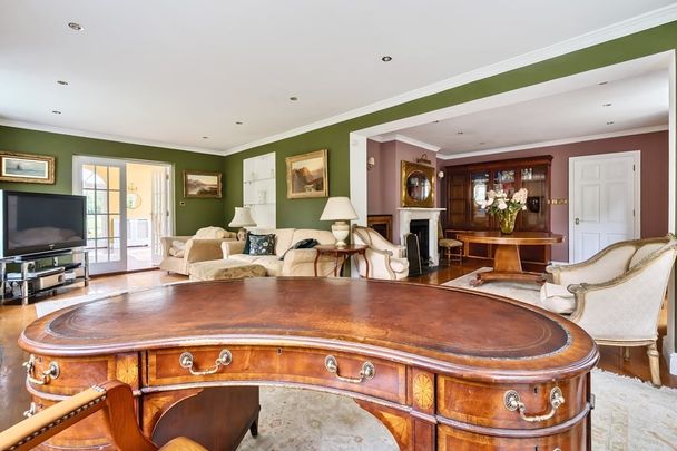 5 bedroom detached house to rent - Photo 1