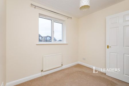 4 bedroom terraced house to rent - Photo 4