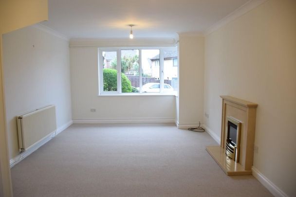 The Beeches, Beaminster, Dorset - Photo 1