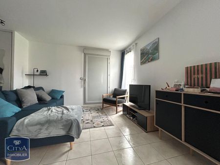 Location Appartement 2 pièces 54m² ST ETIENNE 42000 - Photo 2