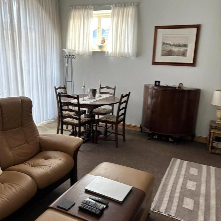 3 bedroom barn conversion to rent - Photo 1