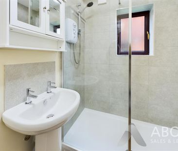 Greenslade Grove, Hednesford, Cannock WS12 1QR - Photo 4