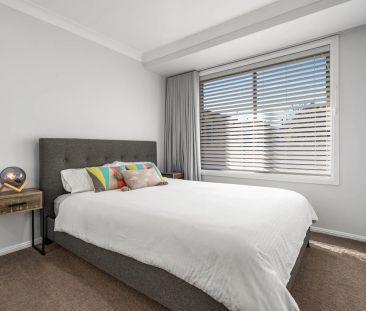 Family-Sized Home Backing Onto Reserve - Bel Air Estate - Photo 6