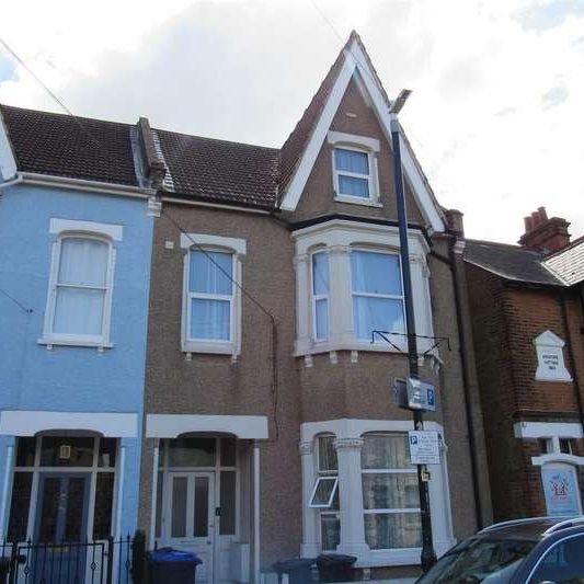 William Street, Herne Bay, CT6 - Photo 1