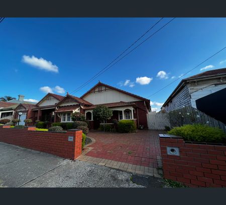 30 Coral Avenue, Footscray, Vic 3011 - Photo 3