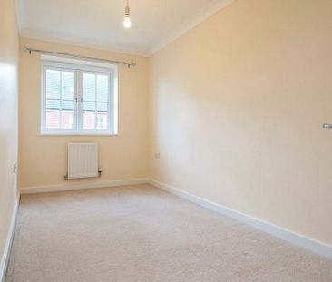 3 bedroom link detached house to rent - Photo 4