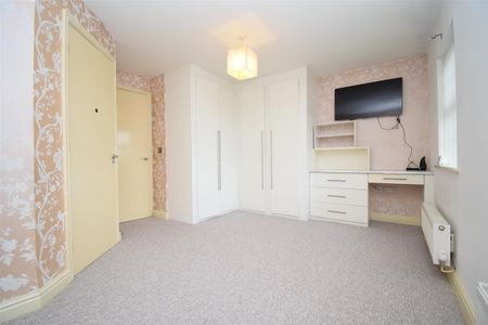 The Point, Wakefield - Photo 3