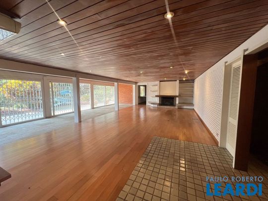 Casa Em Condomínio - Foto 1