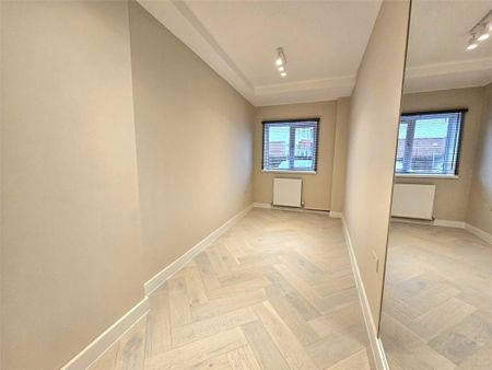 6 bedroom semi-detached house to rent - Photo 4