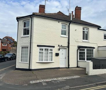 Cooper Road, Guildford, Surrey, GU1 - Photo 2
