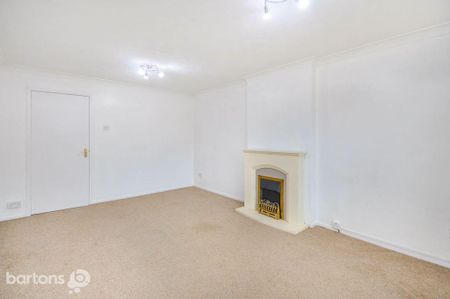 2 bedroom semi-detached bungalow to rent - Photo 5