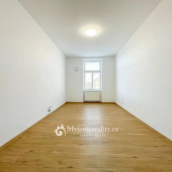 Pronájem novostavby bytu 1+1 s výtahem, 36 m - Photo 1