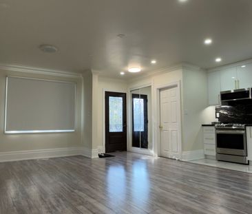 For Lease - 25 Sixteenth Street, Toronto, Ontario - Photo 5