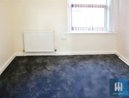 3 bedroom apartment to rent - Photo 3