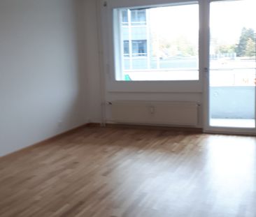 BERN OSTRING - GIACOMETTISTR. 25 A - 3.5 ZIMMERWOHNUNG IM ERDGESCHOSS - Foto 3