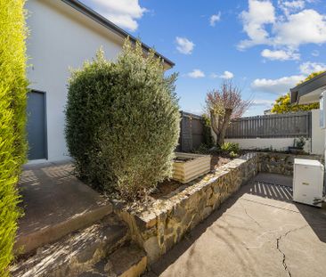 94A Mary Gillespie Avenue, Gungahlin ACT, Belconnen - Photo 6