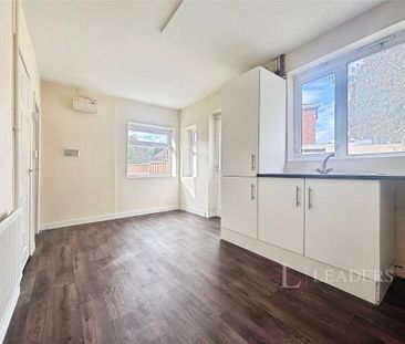 3 bedroom house to rent - Photo 2