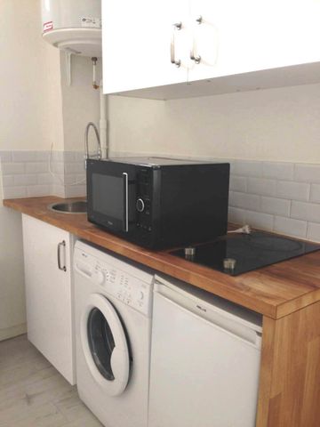 Location Appartement 2 pièces 32m² LYON 7ème - Photo 5