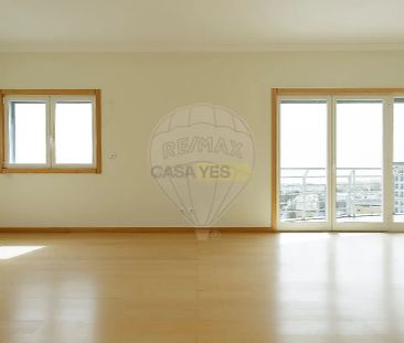 Apartment T3 in Oeiras e São Julião da Barra, Paço de Arcos e Caxias, Oeiras - Photo 5