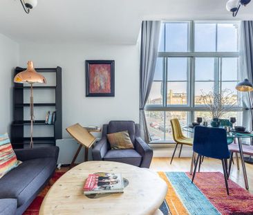 2 bedroom flat to rent - Photo 2