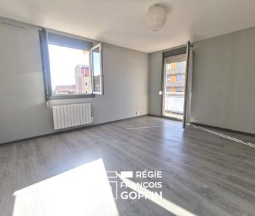 Location Appartement 2 pièces 51m² VILLEFRANCHE SUR SAONE 69400 - Photo 1