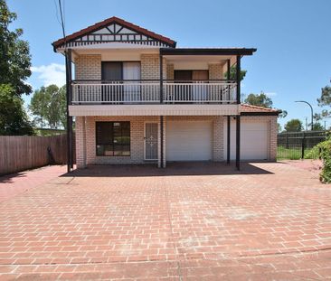 FAMILY HOME LOTS OF PARKING - Photo 2