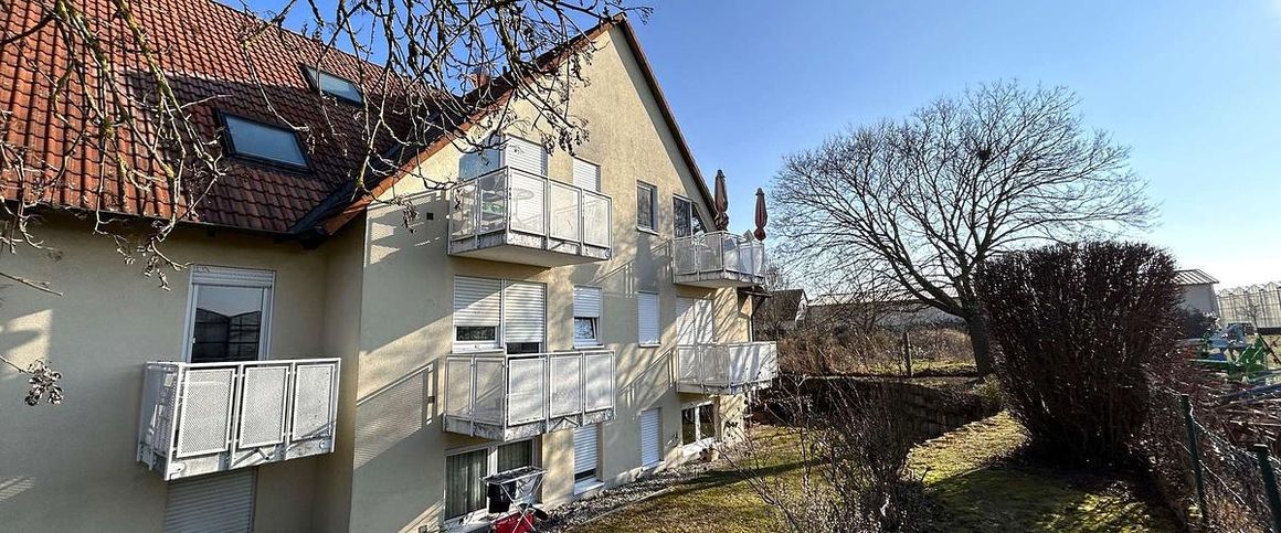 HEGERICH: Charmante, vollmöblierte 1-Zimmer Wohnung mit Balkon im Knoblauchsland! - Photo 1