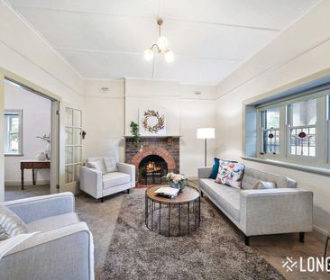 A Home of Immediate Appeal - Photo 1