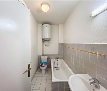 1 pièce - 21,92 m² - 2ème étage - Colocation non autorisée - Photo 2