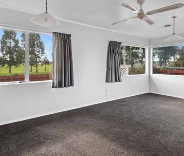 One Bedroom Unit In Kensington - Photo 2