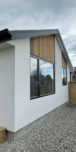 MOVE IN BEFORE CHRISTMAS - WHAT A FABULOUS END TO THE YEAR - Photo 4