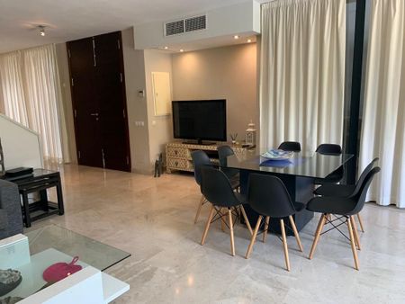 Dúplex de alquiler en N/a, 60, Port Nou - Port Verd - Port Vell - Photo 3