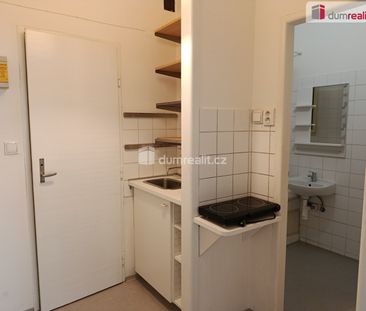 Pronájem bytu 1+kk a garsoniéry 30 m² - Photo 3