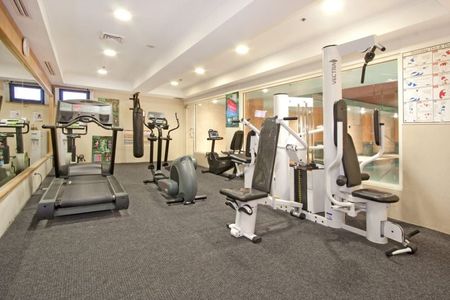 North West corner 4 Bedroom Penthouse With Breathtaking Darling Harbour views - Photo 5