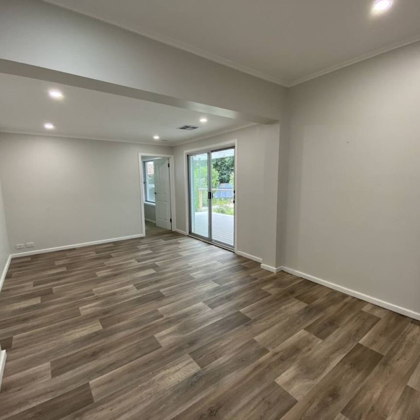 Renovated Family Home Awaiting New Tenants - Photo 1