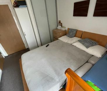 2 bedroom Flat To Let - Photo 4