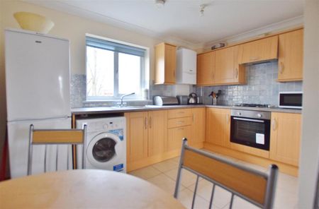 2 bedroom apartment to rent - Photo 3