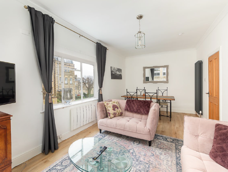 2 bedroom flat to rent - Photo 3