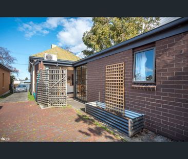 16 Lewis Street, North Hobart, Tas 7000 - Photo 2