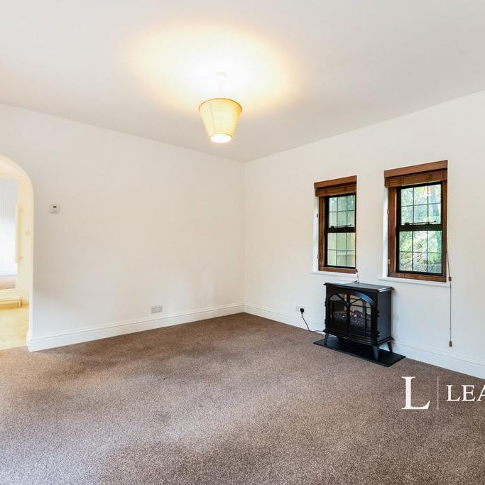 2 bedroom detached house to rent - Photo 1