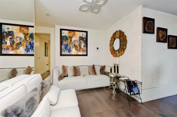 5 Bed 6 Bath, Flat 177, 4 - Photo 1